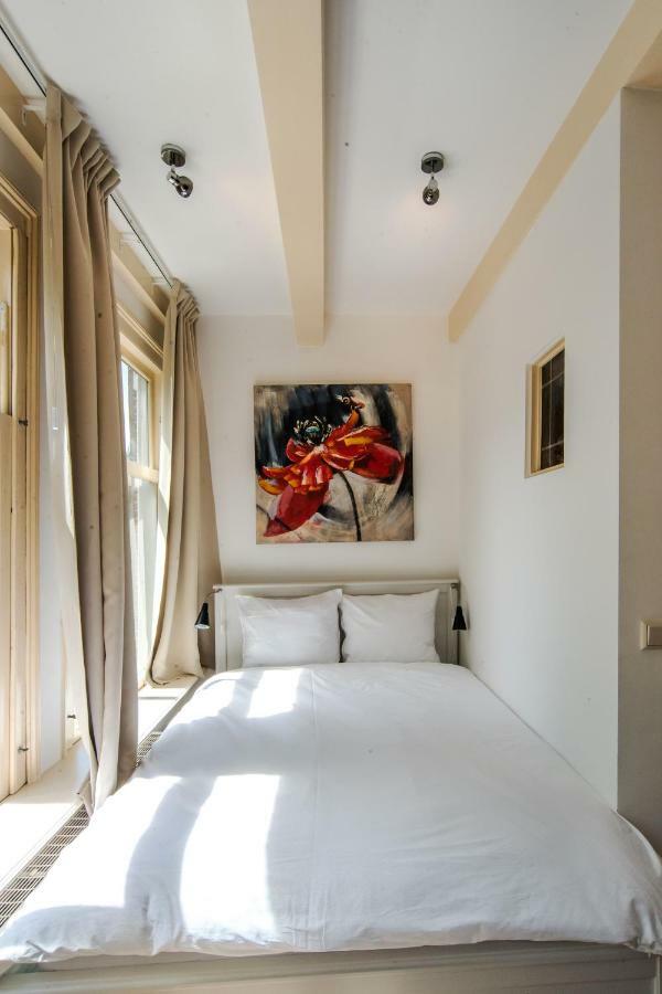 Bed and Breakfast The Blue Stairs Amsterdam Exterior foto
